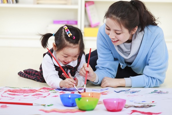 Cho bé thỏa thích sáng tạo - Cách dạy con học được nhiều ba mẹ áp dụng Cho bé thỏa thích sáng tạo - Cách dạy con học được nhiều ba mẹ áp dụng