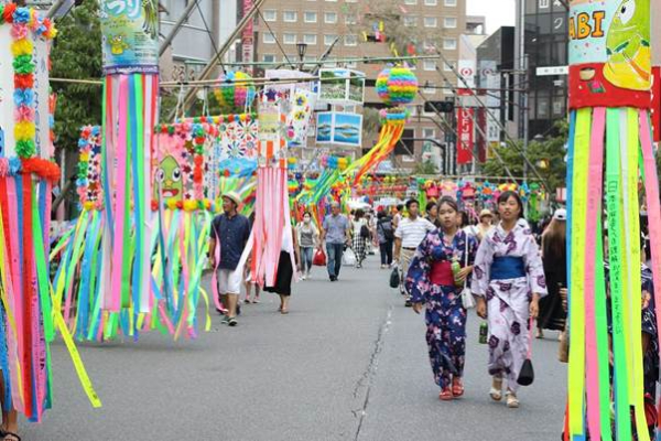 Lễ hội Tanabata truyền thống lãng mạn và đầy màu sắc của Nhật Bản